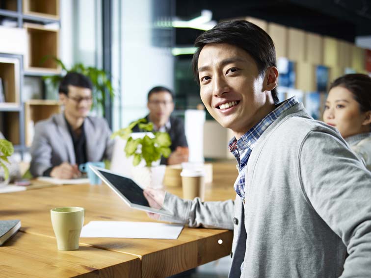 jobs in tokyo for english speakers