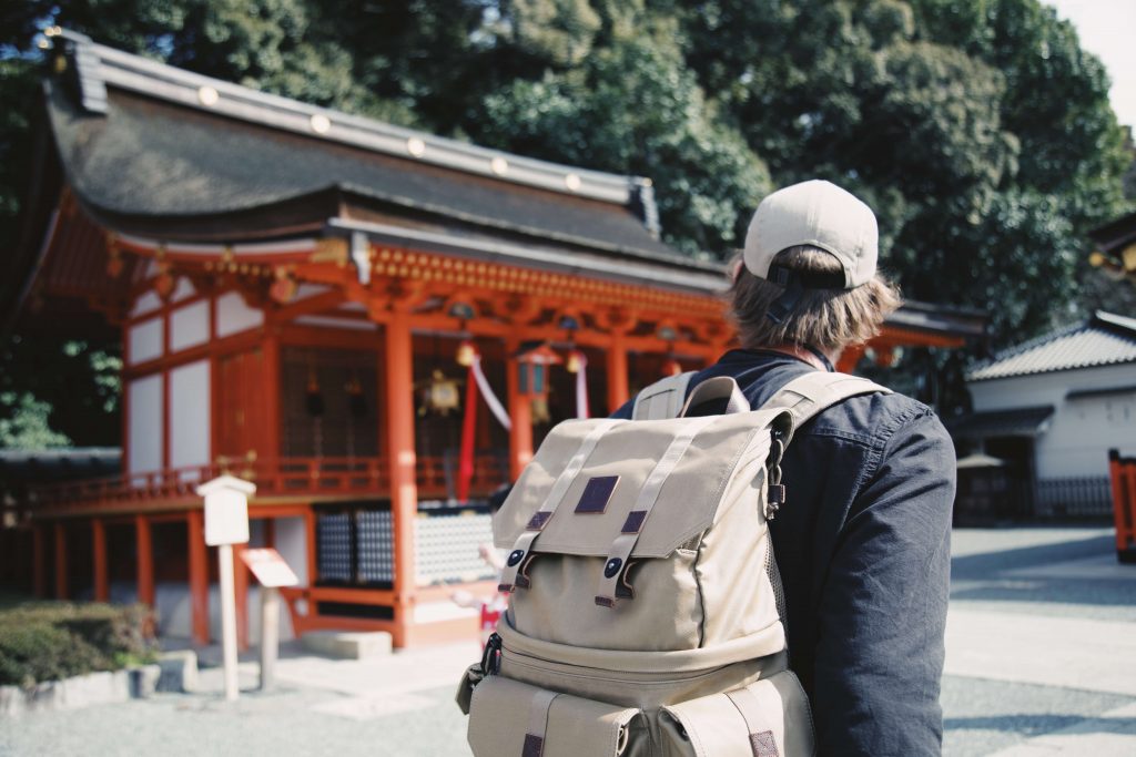 tourism jobs in japan for english speakers