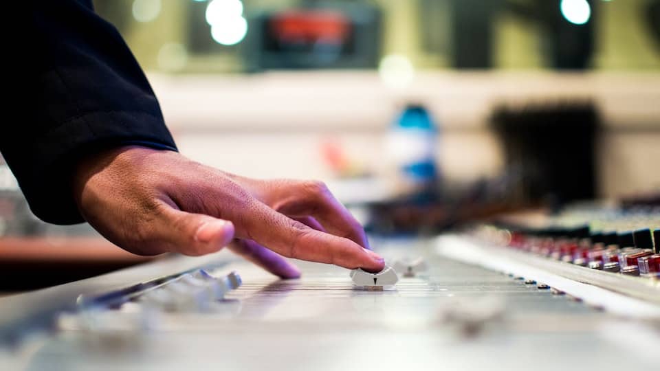 entry level music industry jobs nyc