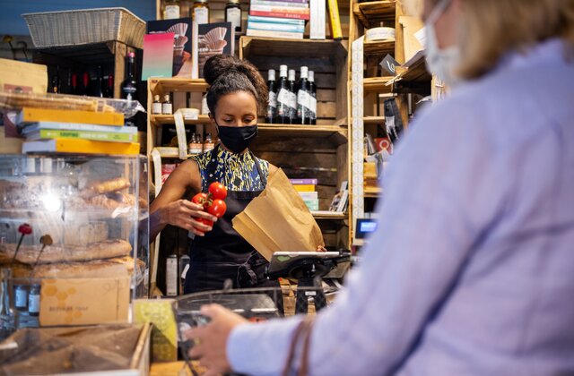 retail jobs for 15 year olds near me